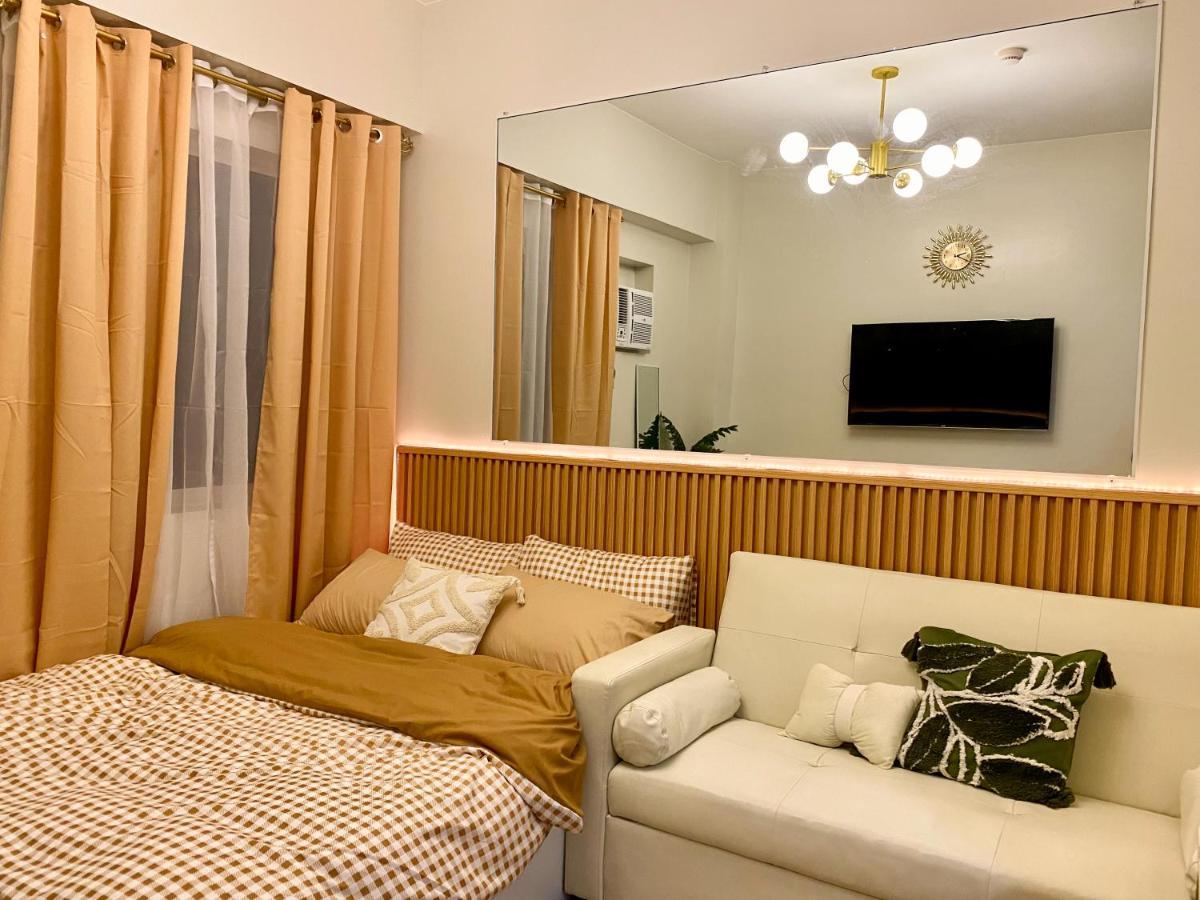 Agape Rentals In Trees Residences 캘루컨 외부 사진